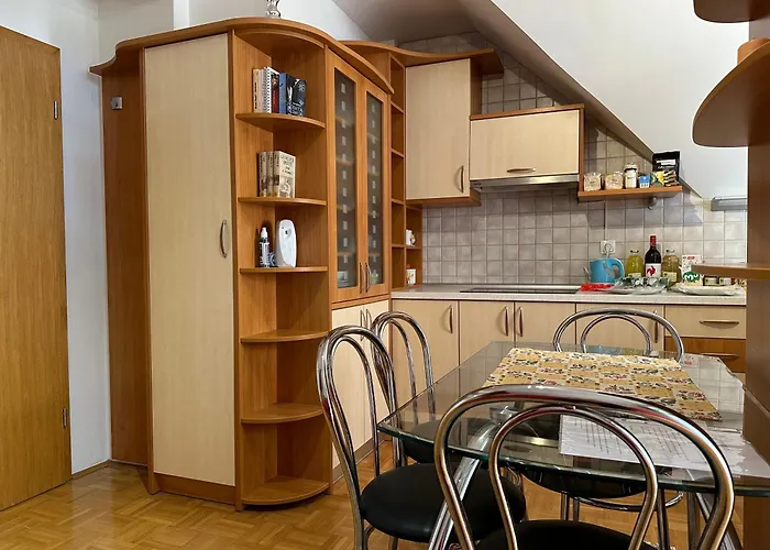 Zidanica Medle 아파트